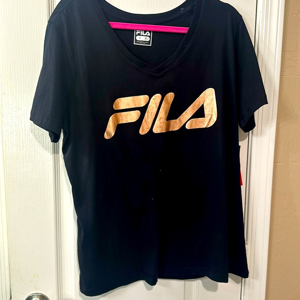 Size 1x Fila t-shirts